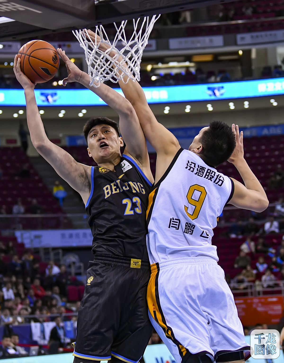 期间的表现 期间的表现